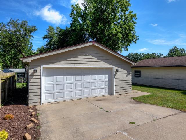 4011 Fagen Drive