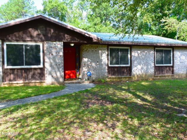 4011 Whispering Pines Road S