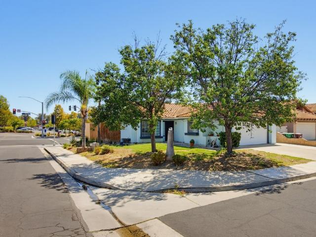 40120 Paseo Del Sol
