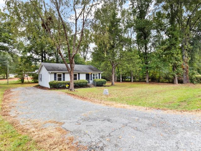 4012 Crestview Drive