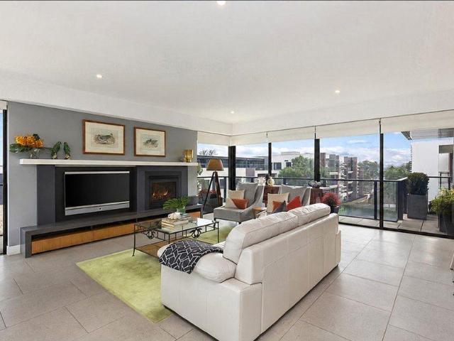 401/33 Wattle Road, Hawthorn VIC 3122