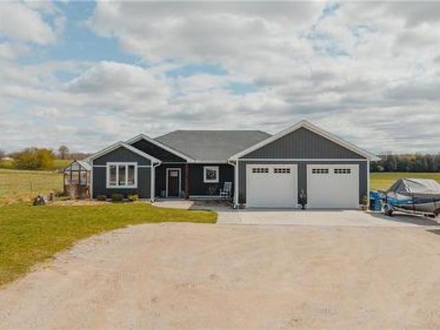 401372 Grey Rd 4, Hanover, ON, N4N 3B8 house for sale | Listing ID 40830 | Royal LePage