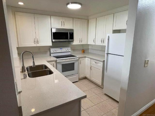 4013 Oakcrest 3
