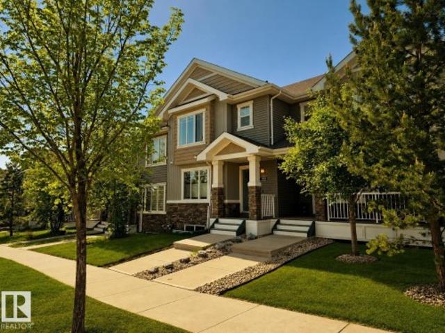 4013 Blackbird Link Nw, Edmonton, AB, T5S 0K8 house for sale | Listing ID E4504 | Royal LePage