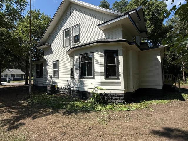 401 2nd Street N