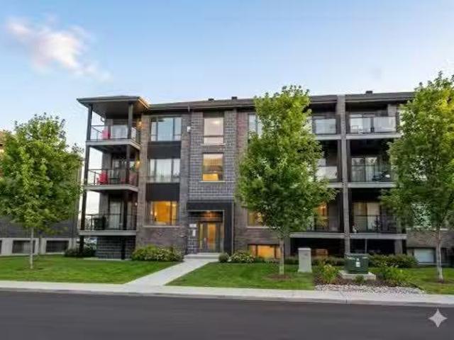 401 450 Av. De La Belle Dame, La Prairie, QC, J5R 0P1 condo.