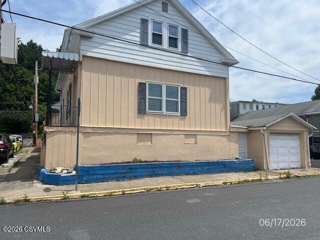 401 CLAY Street
