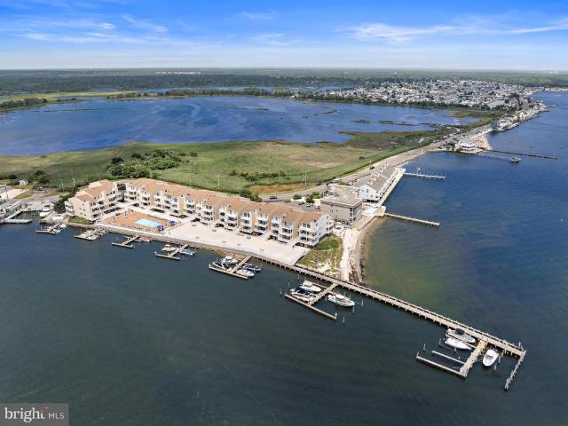 401 Bay Shore Drive # 18B