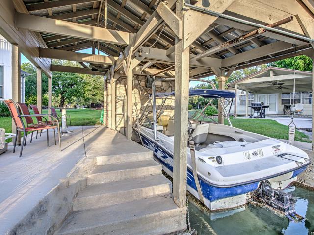 401 Lake Point Dr, Horseshoe Bay, TX 78657 | MLS #1954