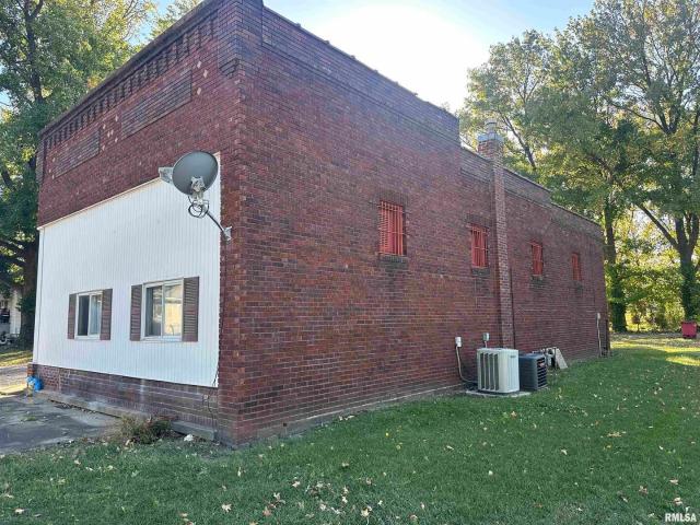401 n division street # a & b