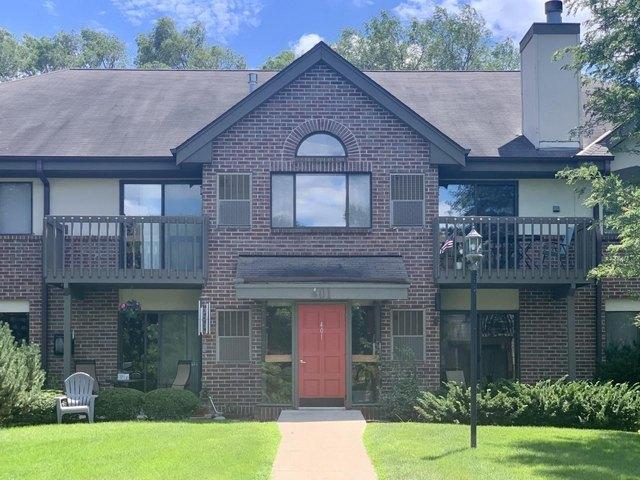 401 N Main St Unit A, Thiensville, WI 53092