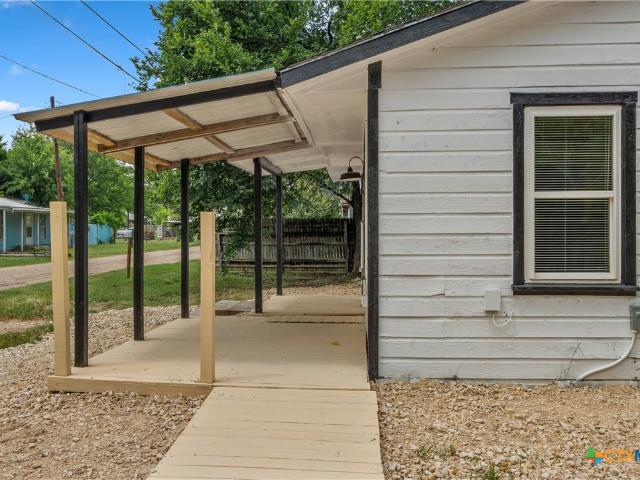 401 S Kings Trail