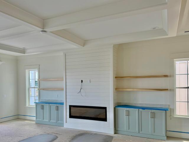 401 Saint Julian Ln