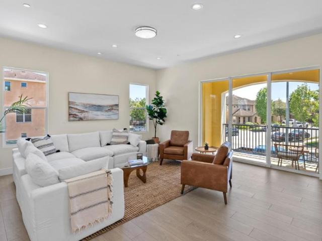 401 San Luis Avenue