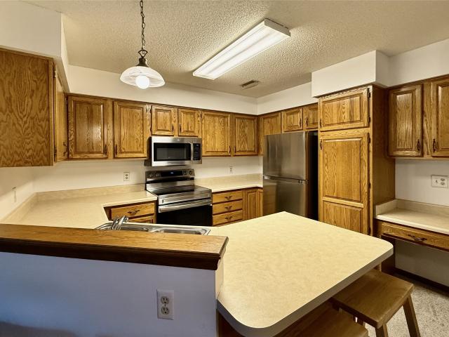 401 SE Delaware Avenue 205