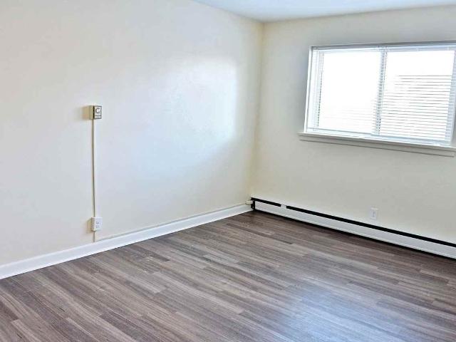 401 Stradbrook 1 Bedroom Apartment for Rent at 401 Stradbrook Ave, Winnipeg, MB R3L 0J7 River Osborne