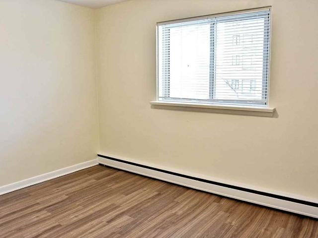 401 Stradbrook 1 Bedroom Apartment for Rent at 401 Stradbrook Ave, Winnipeg, MB R3L 0J7 River Osborne