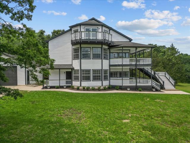 401 Paradise Drive