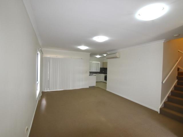 40/1 Ringuet Close Glen Eden, QLD 4680
