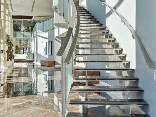 401 W Watson Street 401