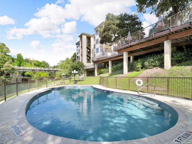 401 W Lincoln St, Unit A101, New Braunfels, TX 78130 | MLS #1916