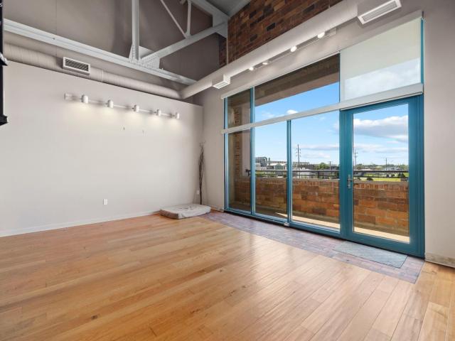 401 W Shoreline Drive # 314
