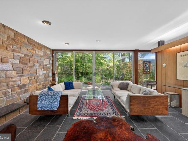 401 Willington Drive