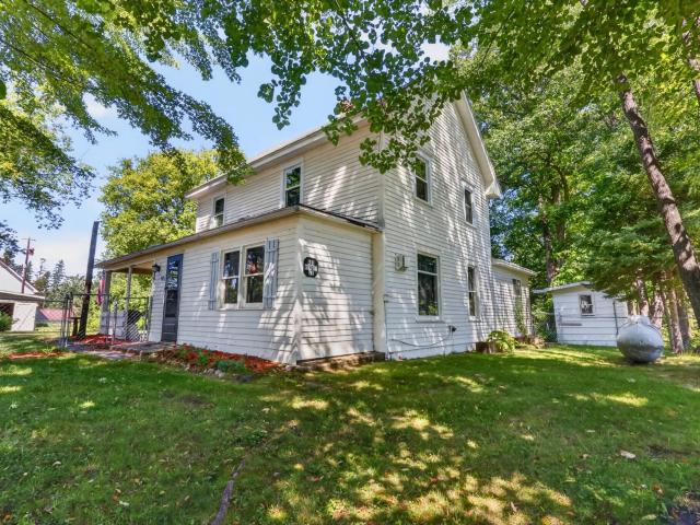 401 Wright Street