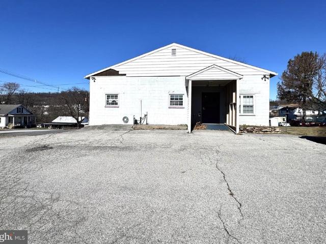 401 Yale Street