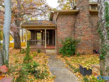 4024 BELLE GROVE DR SW, HUNTSVILLE, AL 35802