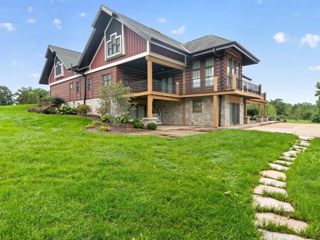 4025 S Bernstein Road