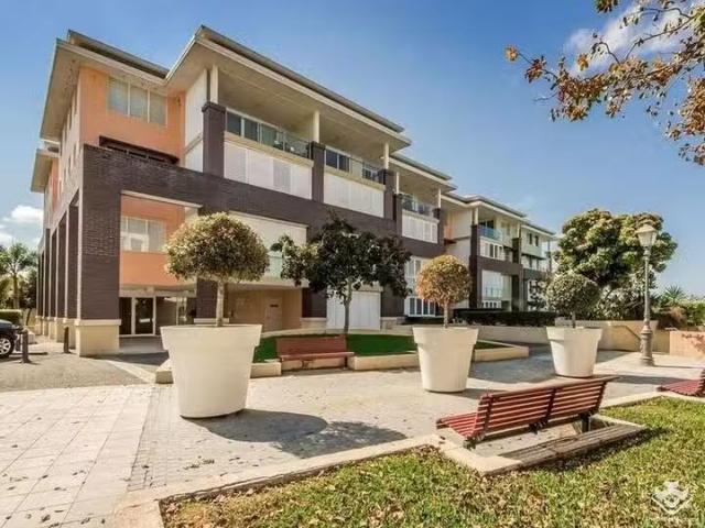4026/3027 The Boulevard, Carrara, QLD 4211