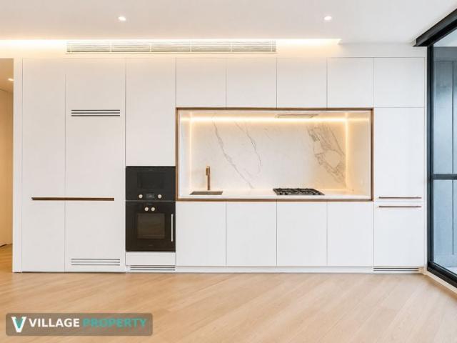 402/71 Macquarie Street, Sydney | Village Property