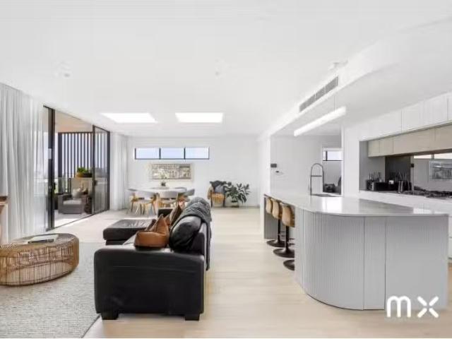 402/75 Corrimal Street, Wollongong Apartment for rent Listed.