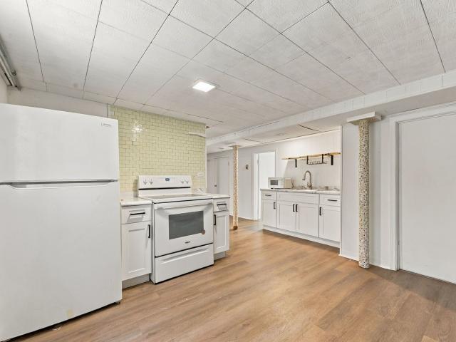 4027 N Kilbourn Apt G, Chicago, US, IL