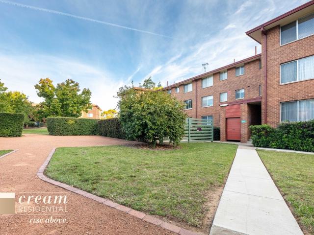 40/27 Coxen Street, Hughes ACT 2605 Studio For Rent | Domain