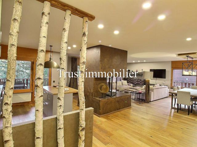 4027L. Schönes 4.5 Zimmer Apartment zu vermieten, Zentrum von Crans