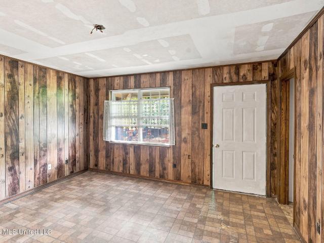 4029 NW Athens Trail