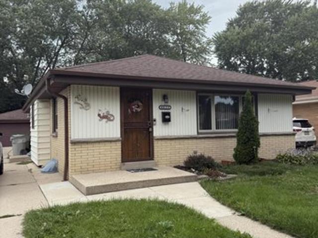 4029 N 72nd St, Milwaukee, WI 53216