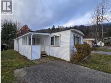 4029 Broadwater Road Unit# 9, Robson, BC, V1N 4V6 house for sale | Listing ID 10370 | Royal LePage