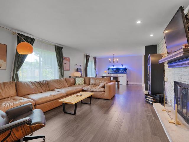 4020 Wade Drive
