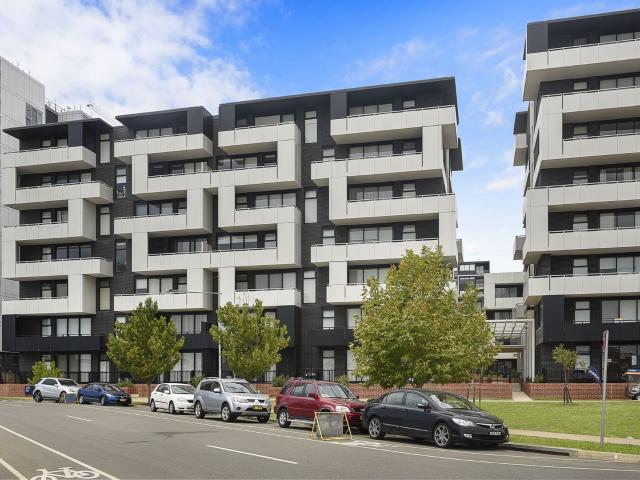 402/101C Lord Sheffield Circuit, Penrith