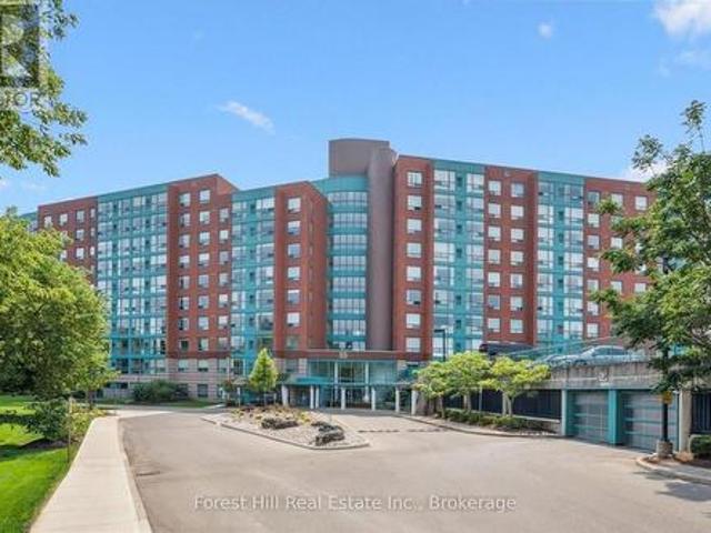 402 55 Blue Springs Drive, Waterloo, ON, N2J 4T3 condo for sale | Listing ID X13794 | Royal LePage