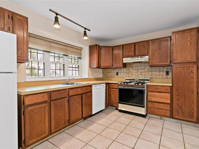 402 Carrollwood Drive
