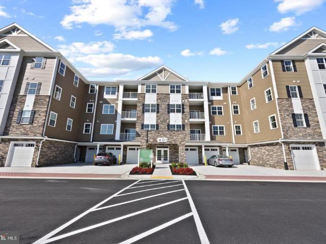 402 Bold Ruler Court # 401