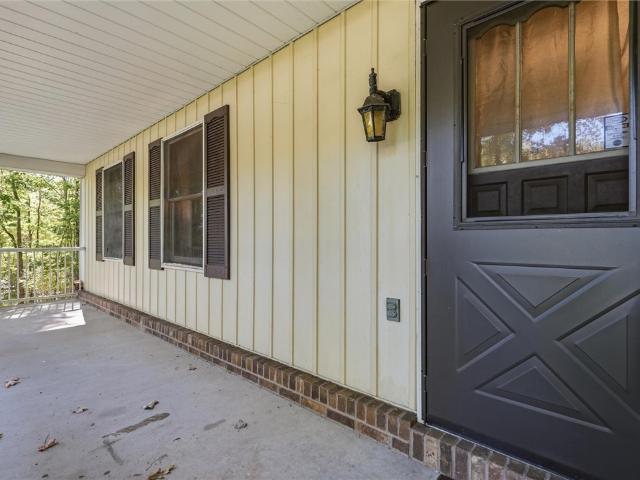402 Golden Grove Rd