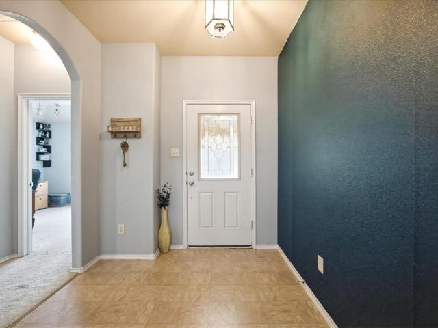 402 Fountain View Lane