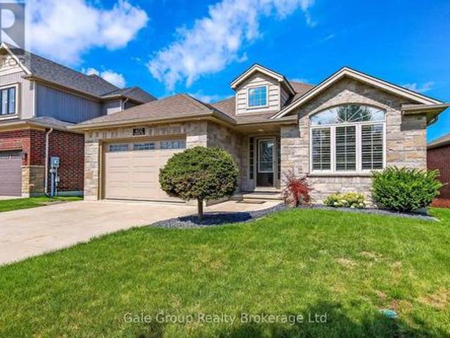 402 Fairway Road, Woodstock North, ON, N4T 0E1 house for sale | Listing ID X13690 | Royal LePage