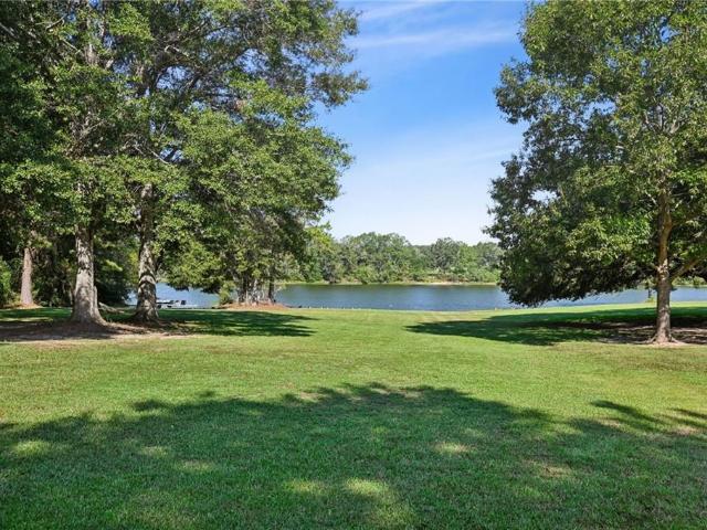 402 Highland Crest Drive