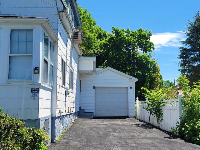 402 Hillside Avenue